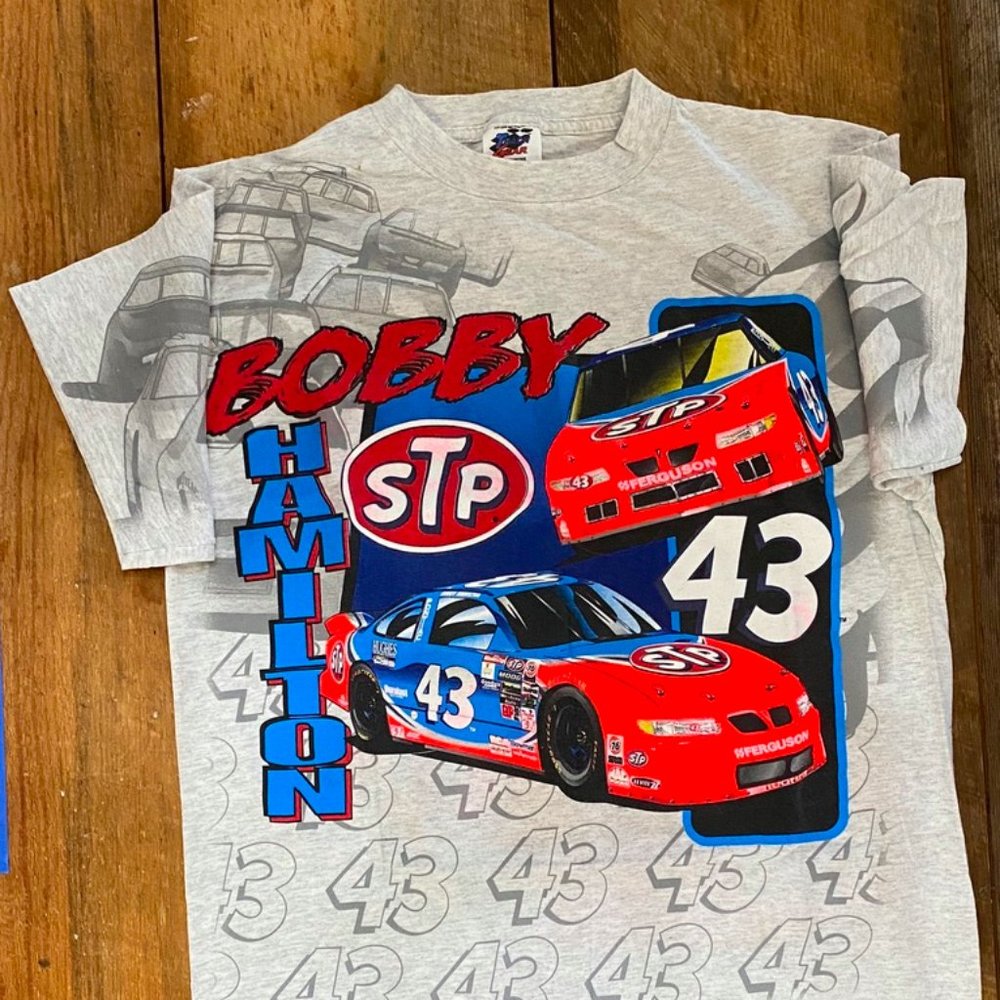 Vintage NASCAR Graphic T-Shirt Bobby Hamilton #43